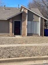 Building Photo - 246 Willoway Dr