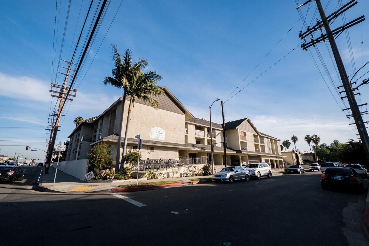 11 Apartments for Rent in Harbor City, CA Westside Rentals
