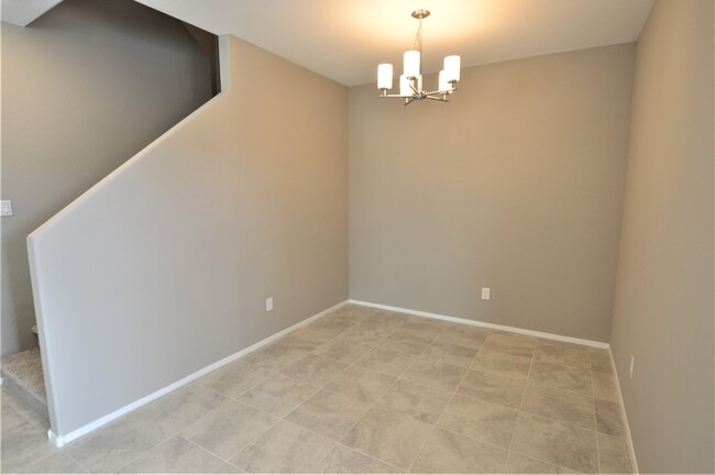 Foto del edificio - Brand New 3 bedroom townhome