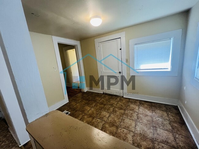 Building Photo - 103 Linderman Ave
