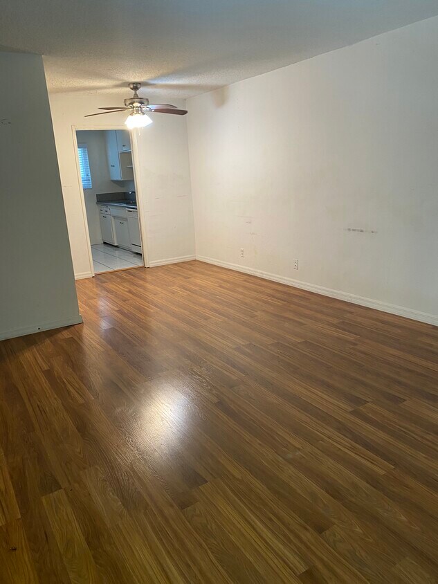 Living and dining room - 834 7th St
