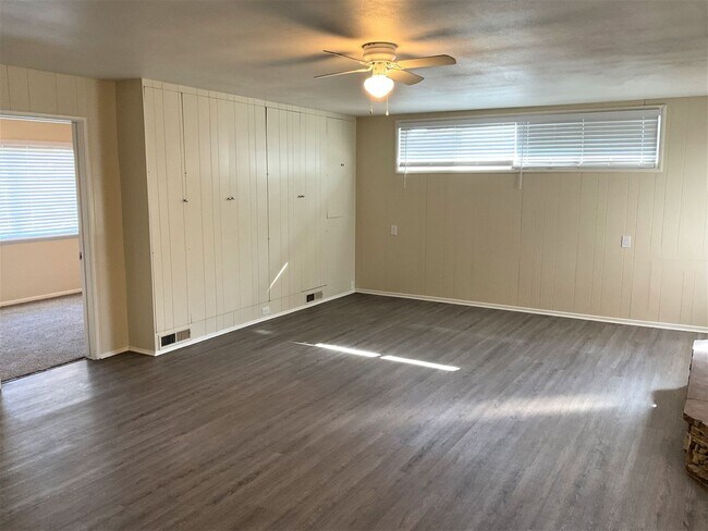 Building Photo - 10147 Aldea Ave
