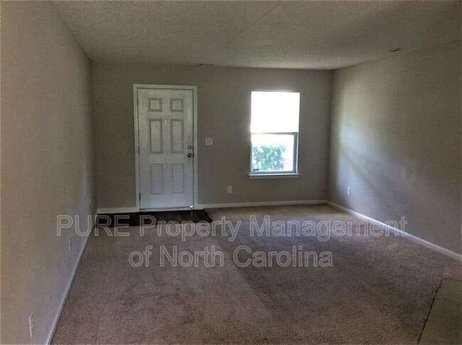Building Photo - 3958 Damask Drive