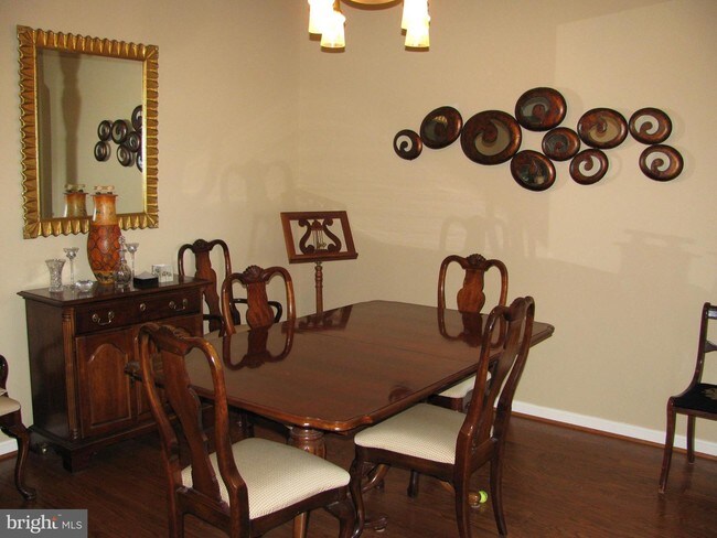 Foto del edificio - 3200 N Leisure World Blvd