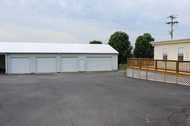 Foto del edificio - 4151 Dutchtown Rd