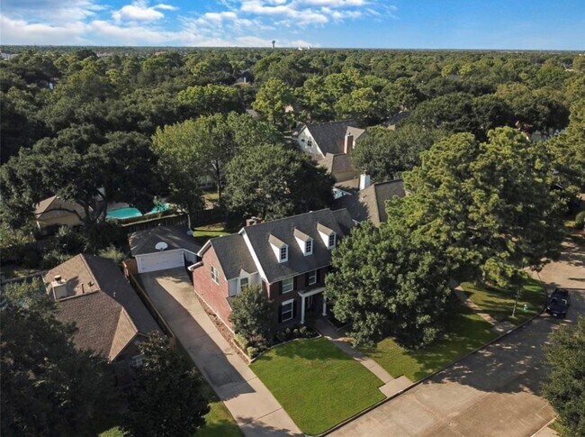 Foto del edificio - 18214 Spruce Creek Dr