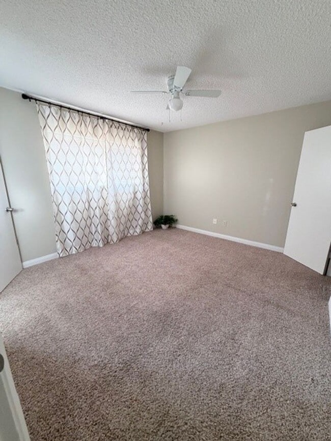 Building Photo - 5212 Thyme Ln