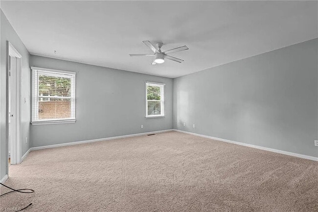 Building Photo - Build Equity While Leasing - Lease to Own