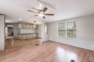 Building Photo - 1345 FM 405