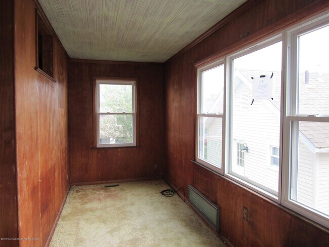 Foto del edificio - 318 Dupont Ave