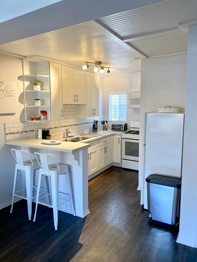 Samoa Apts Apartments in Los Angeles, CA