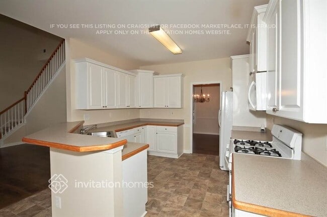 Foto del edificio - 348 Adelaide Xing