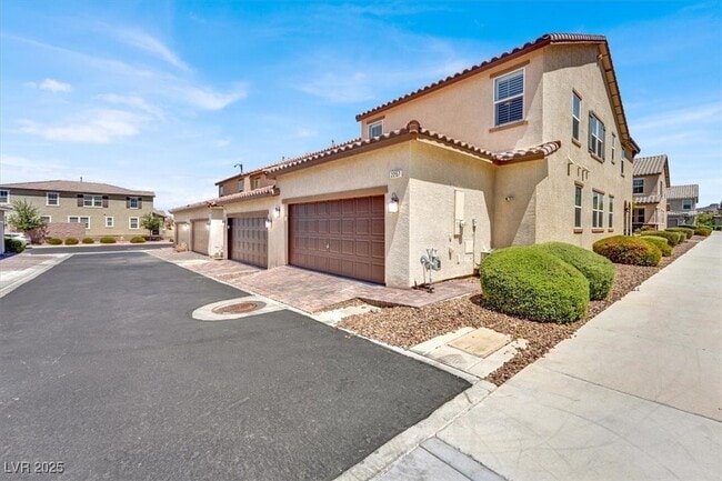 Building Photo - 2257 Perugia Point Walk