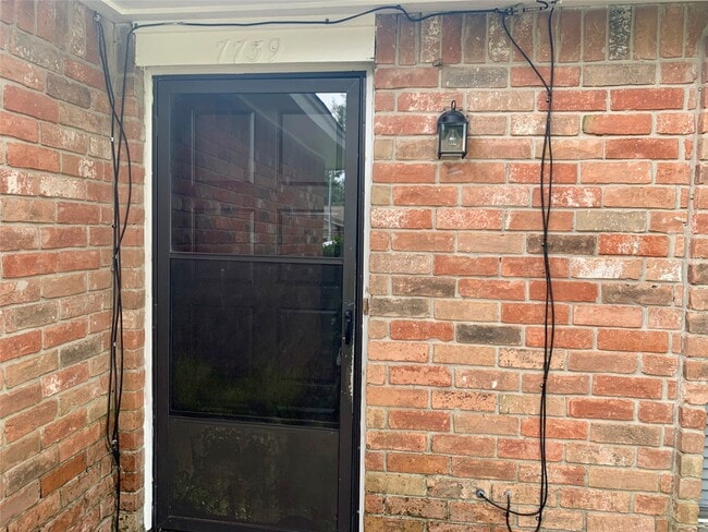 Building Photo - 7739 Bunker Wood Ln