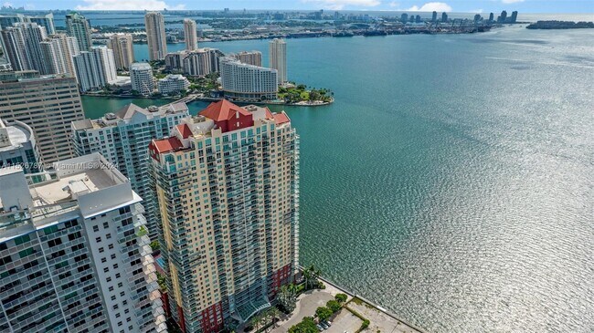Foto del edificio - 1155 Brickell Bay Dr