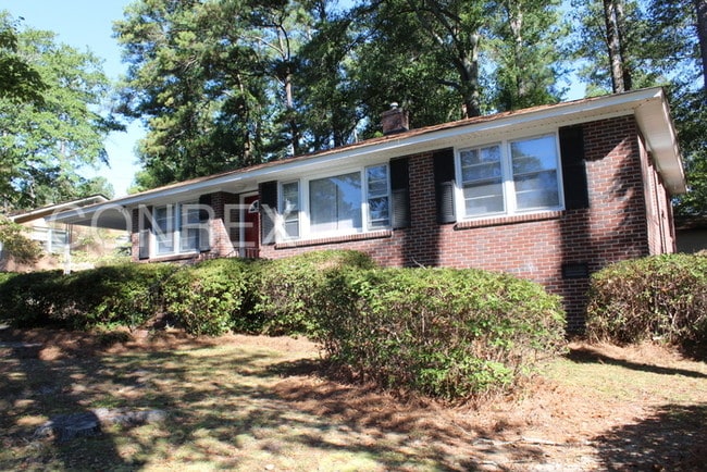 Building Photo - 50 Delane Dr
