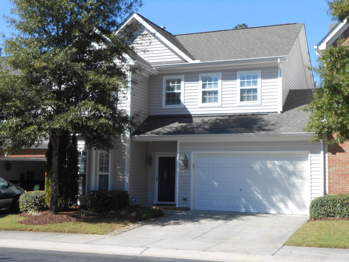 Primary Photo - 3304 Archdale Dr