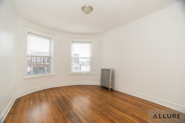 Building Photo - 7250 S Yale Ave
