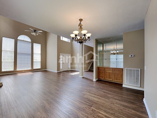 Foto del edificio - 308 Catspaw Ct