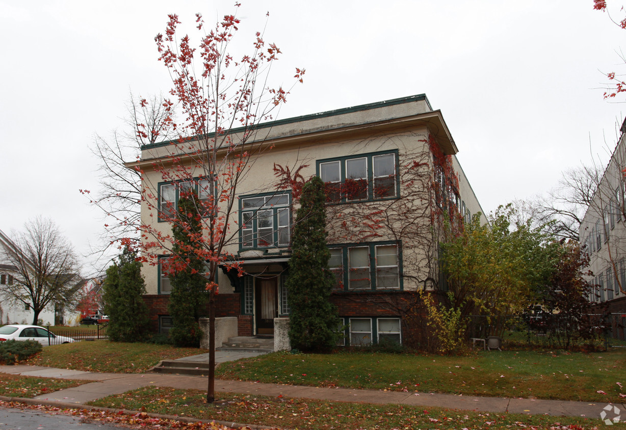 Building Photo - 3801 Garfield Ave S