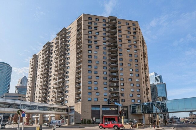 Building Photo - 121 S Washington Ave