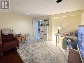 Building Photo - 82 Caines Ave