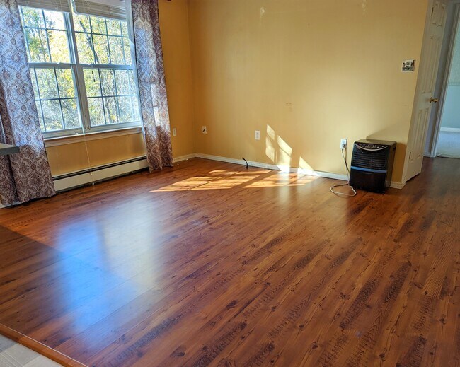 Dining room - 47 King St