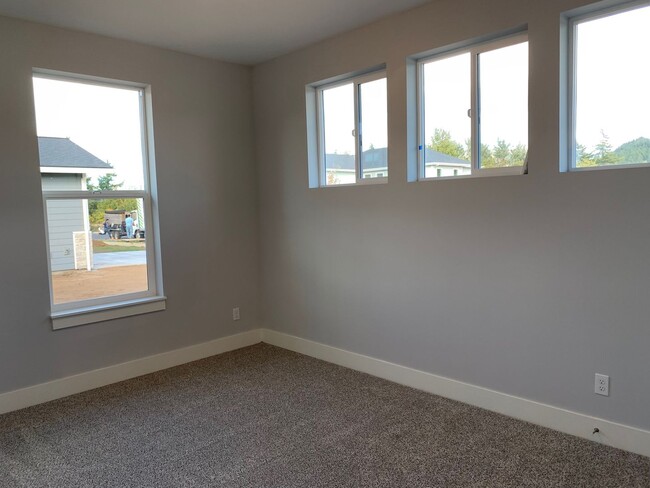 Foto del edificio - 3 Bedroom 2.5 Bath Home | Hood River, OR