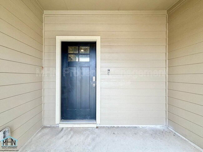 Foto del edificio - 1405 Redwood Crk