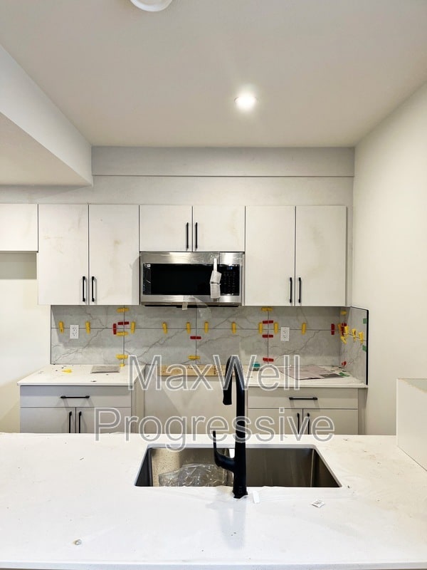 Building Photo - 14504-14595 95 Ave NW