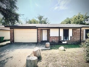 Building Photo - 5728 Bonner Dr