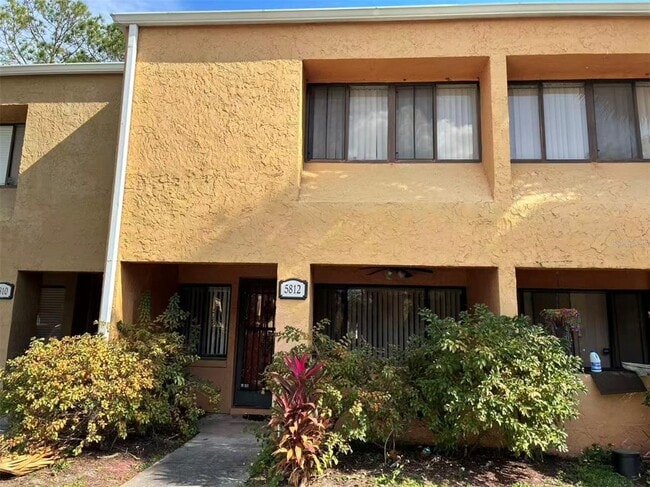 Building Photo - 5812 Windhover Dr