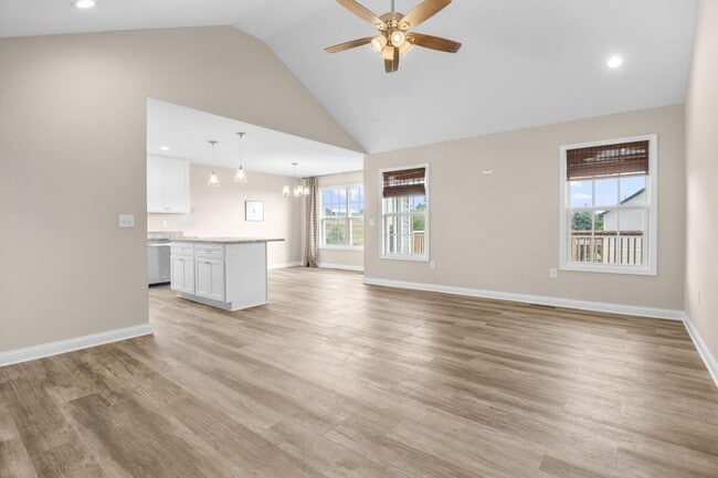 Foto del edificio - 2048 Partridge Wy