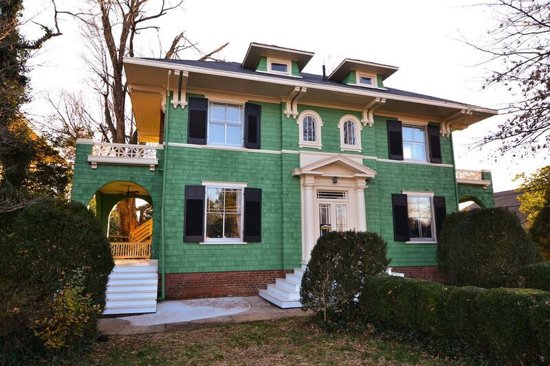 Primary Photo - 1609 Rivermont Ave