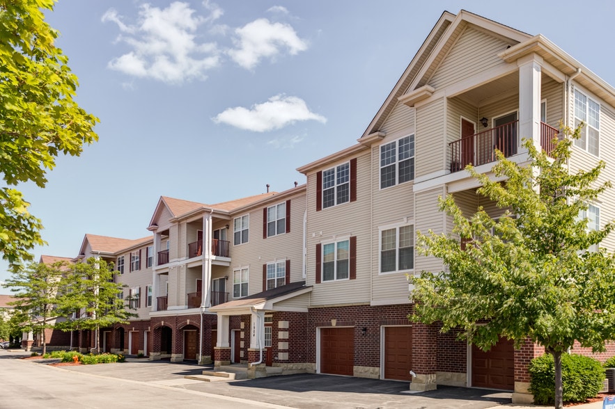 One Bedroom Apartments In Naperville Il One Bedroom Apartments In Naperville Il