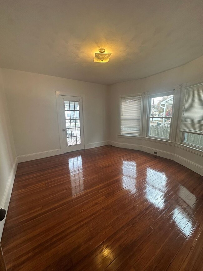 Foto del edificio - Beautiful 2 Bedroom