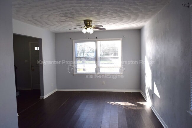 Foto del edificio - 215 A Settlers Landing Road