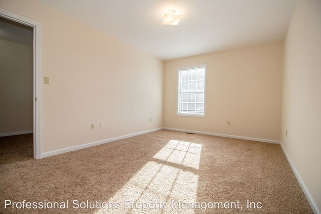 Building Photo - 1099 Merrick Dr