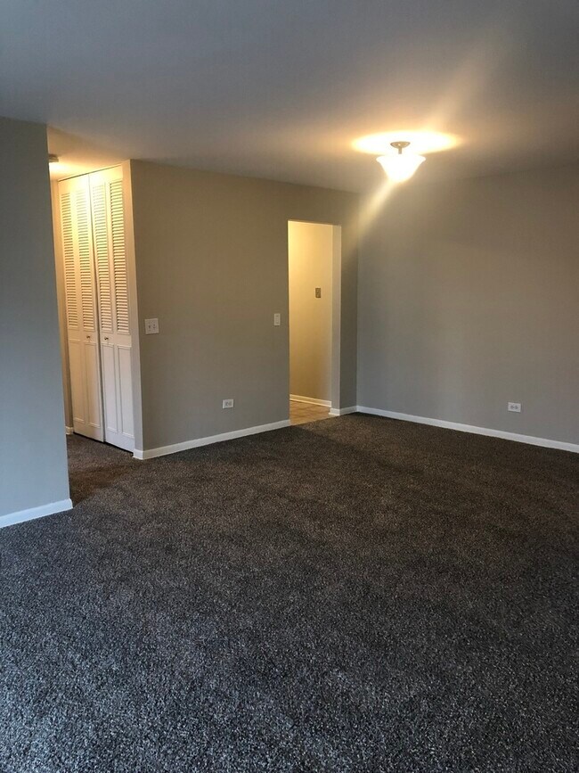 Foto del edificio - 205 W Miner St