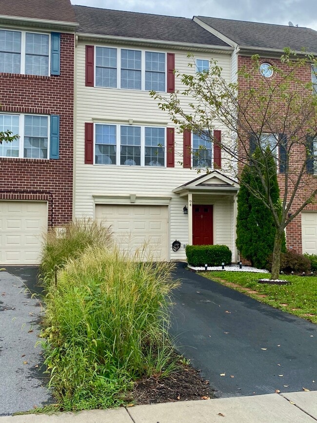 Building Photo - 94 Teague Ln