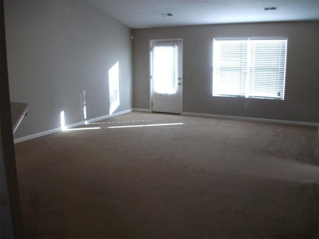 Foto del edificio - 1105 Walters Dr