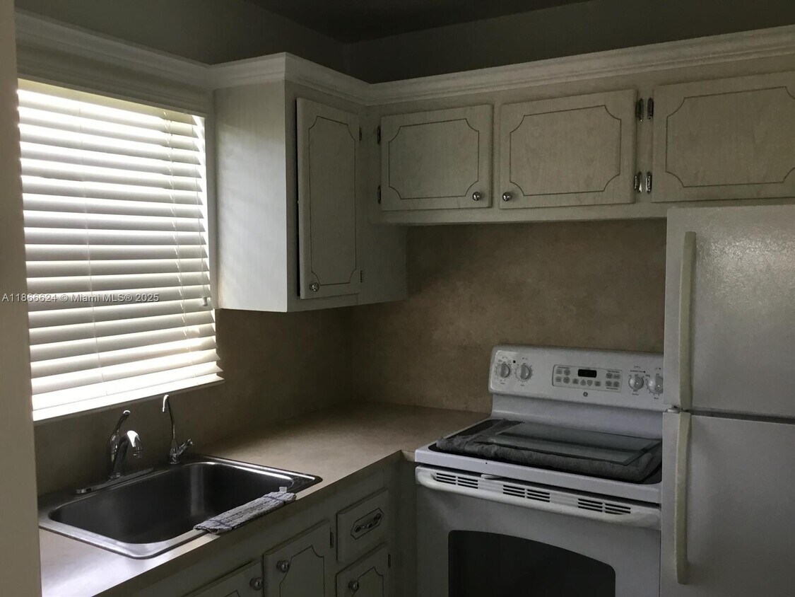Foto principal - 278 Camden L