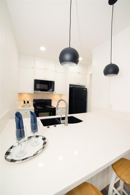 7109 N Holiday Dr, Galveston, TX 77550 Condo for Rent in Galveston