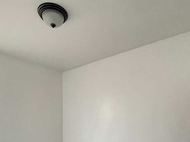 Foto del edificio - 7352 S Yale Ave