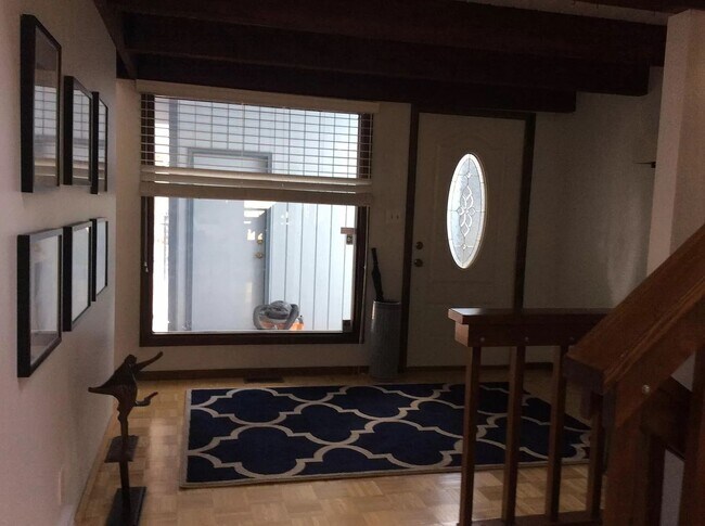 Foto del edificio - Gorgeous 4 bedroom 3 bathroom home in Nort...