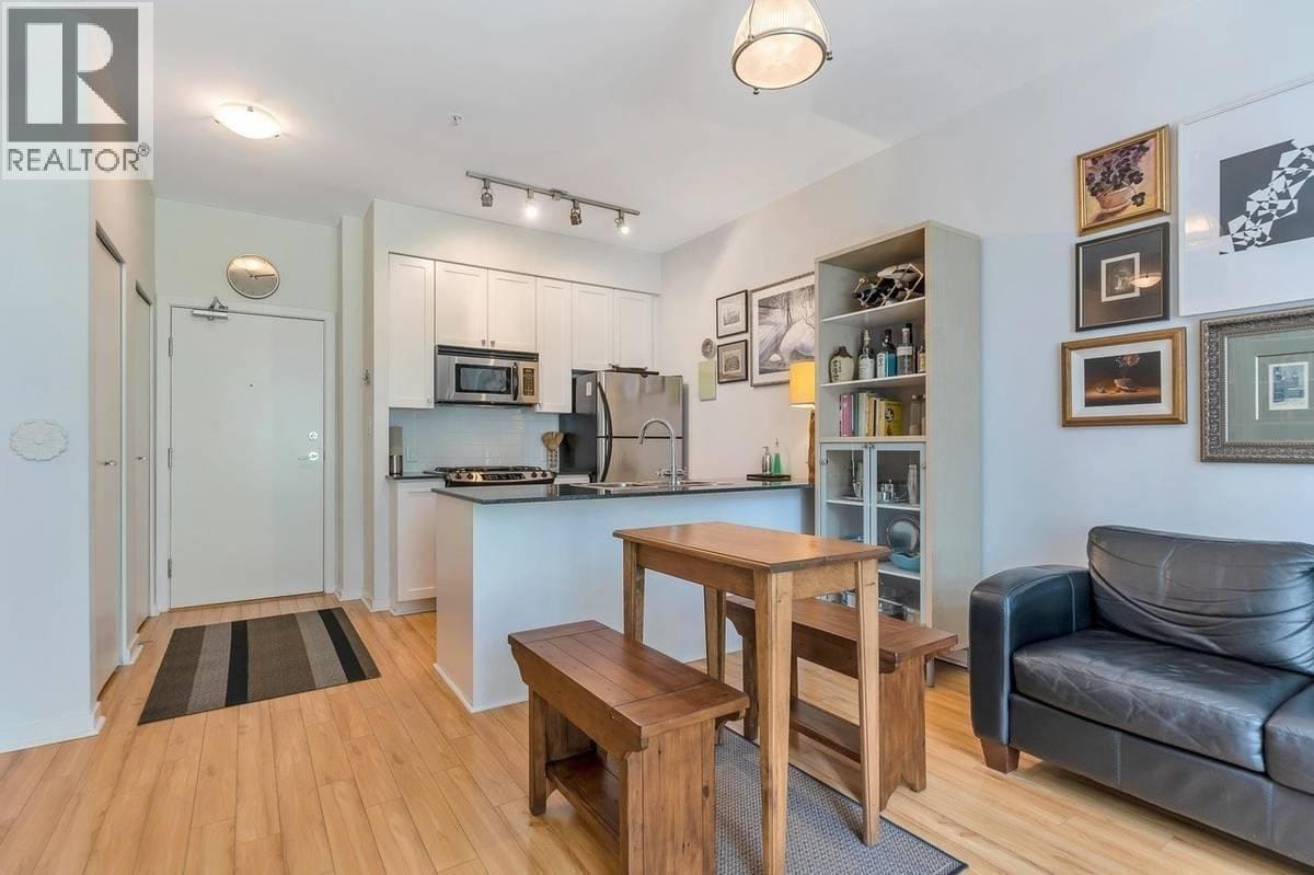 Photo principale - 480 Robson St