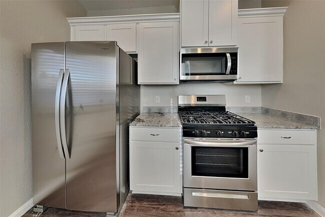 Building Photo - 12810 Gallowhill Dr