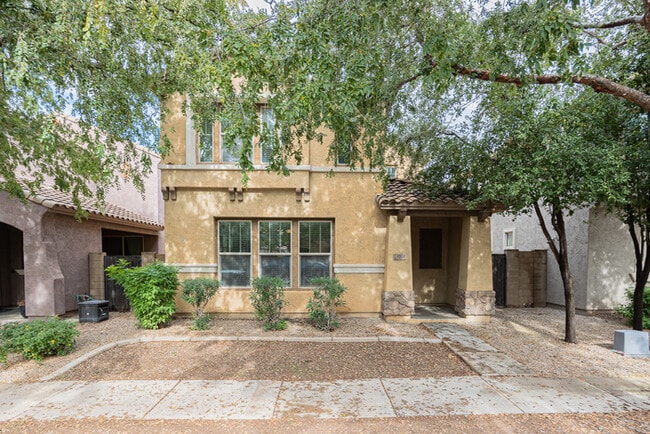 Foto del edificio - 3314 E Sheffield Rd