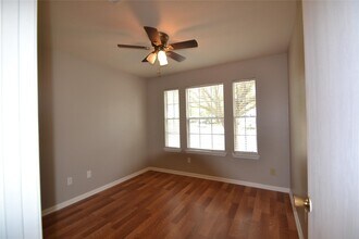 Building Photo - 5126 Riverwood Dr