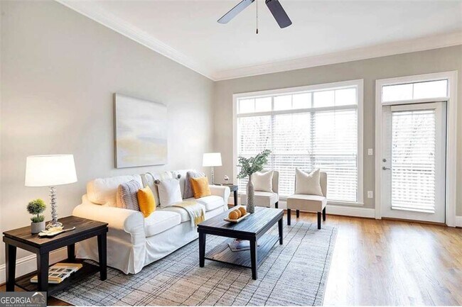 Foto del edificio - 5408 Glenridge Cove NE